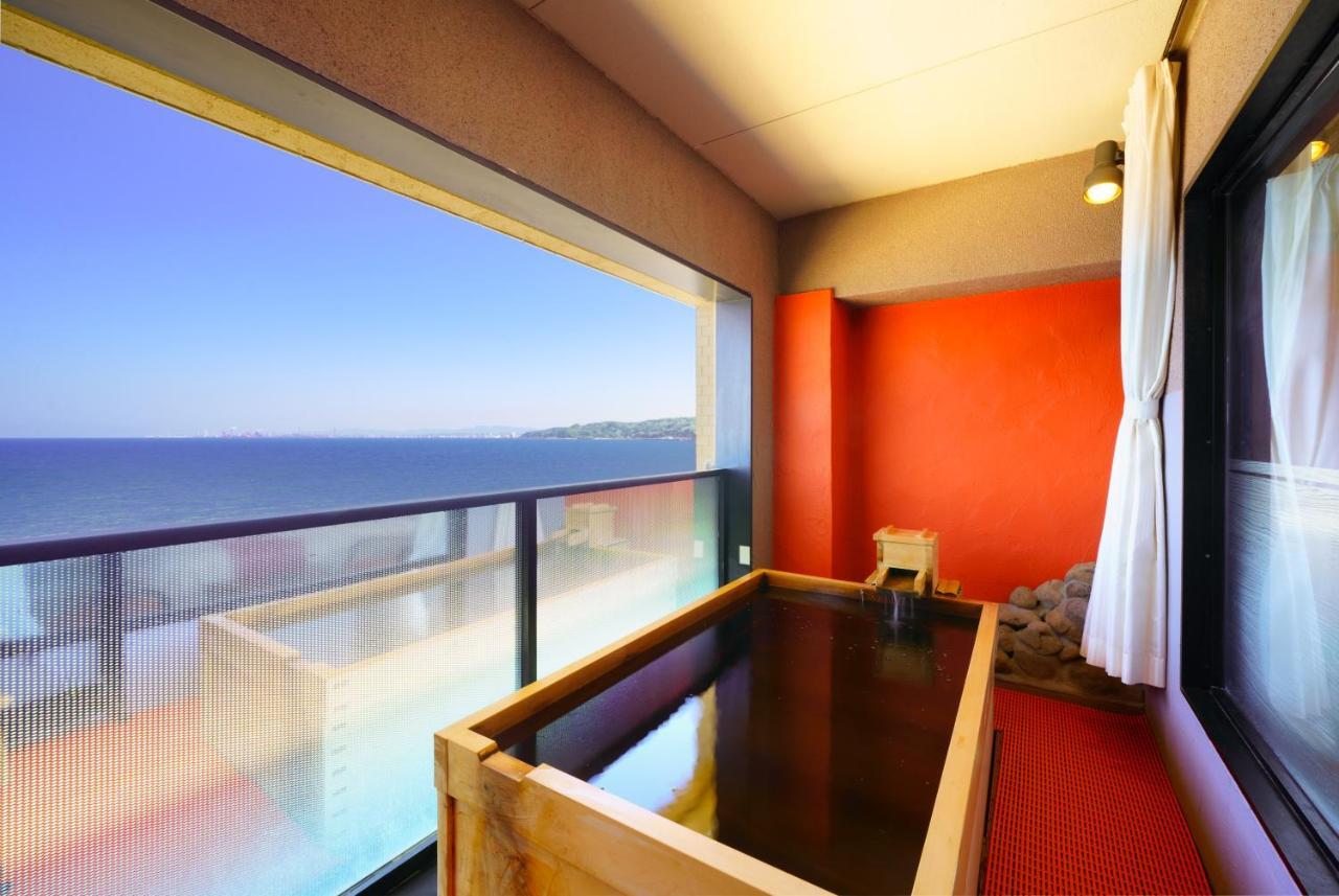 Seaside Hotel Mimatsu Ooetei Beppu Bagian luar foto