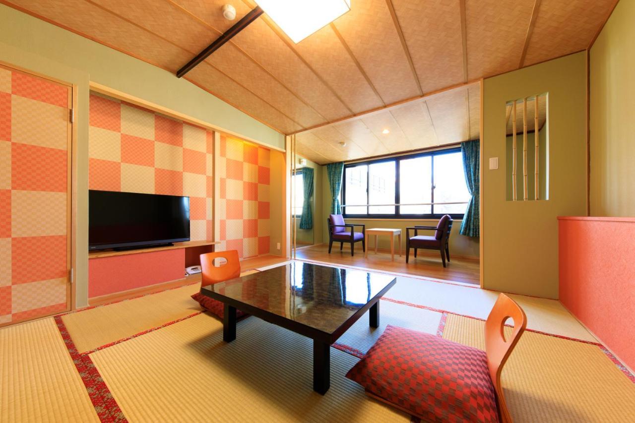 Seaside Hotel Mimatsu Ooetei Beppu Bagian luar foto