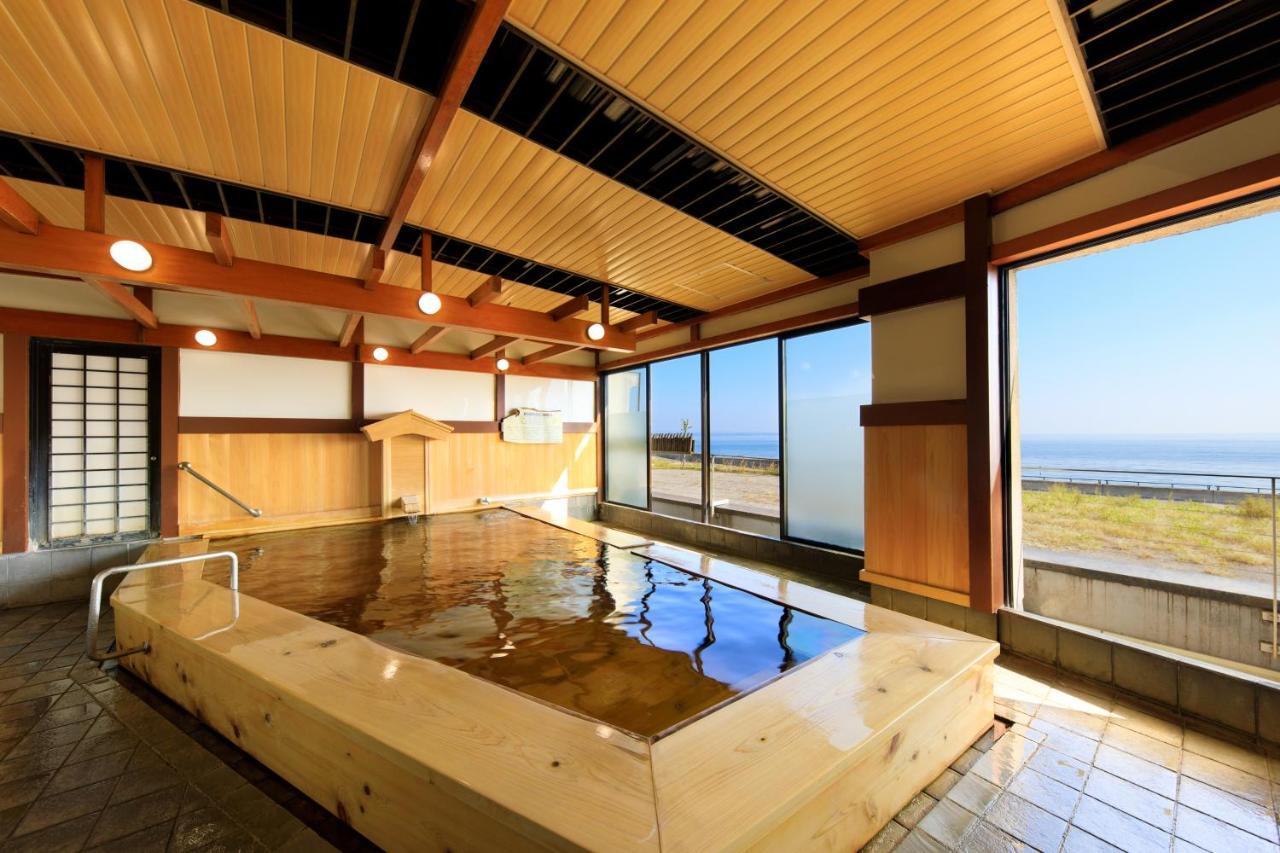 Seaside Hotel Mimatsu Ooetei Beppu Bagian luar foto