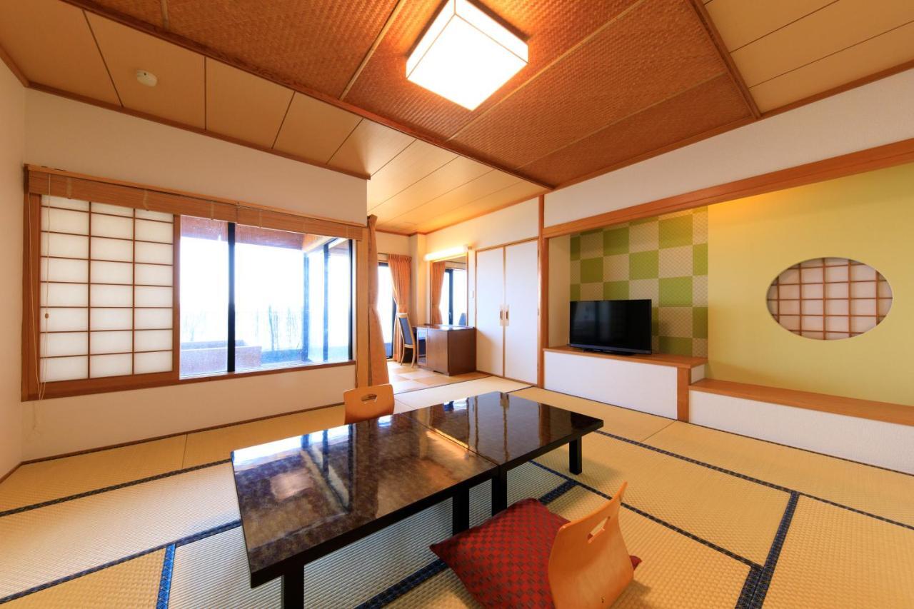 Seaside Hotel Mimatsu Ooetei Beppu Bagian luar foto
